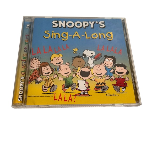 Peanuts Snoopy's 3 Compact Disc Set Classiks on Toys Sing-A-Long Beatles Novelty - Picture 8 of 15